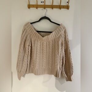 Women's Cable Knit Sweater - Beige